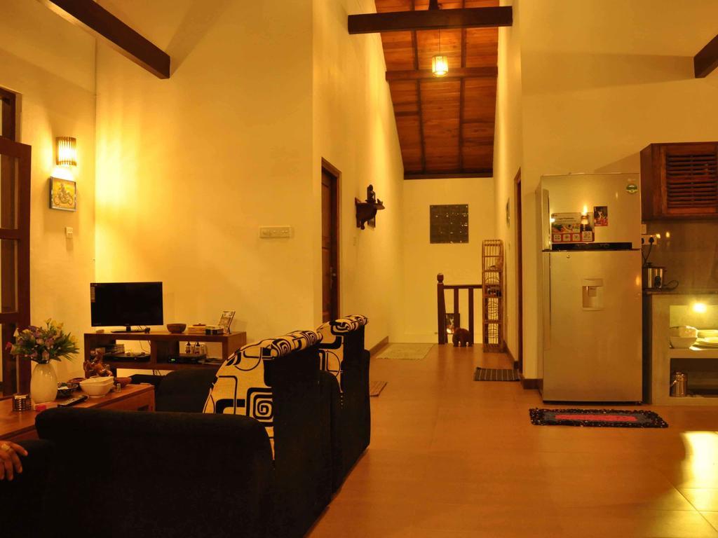 Helis Place Unawatuna Exterior photo