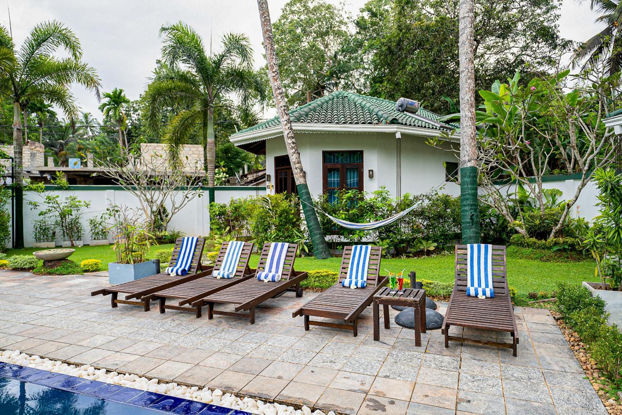 Helis Place Unawatuna Exterior photo
