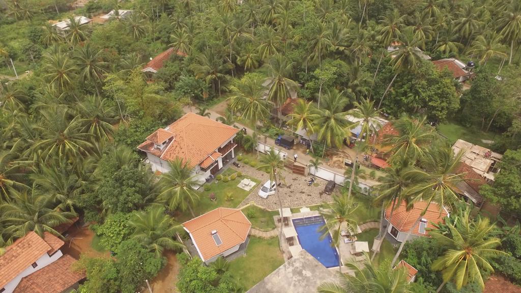 Helis Place Unawatuna Exterior photo